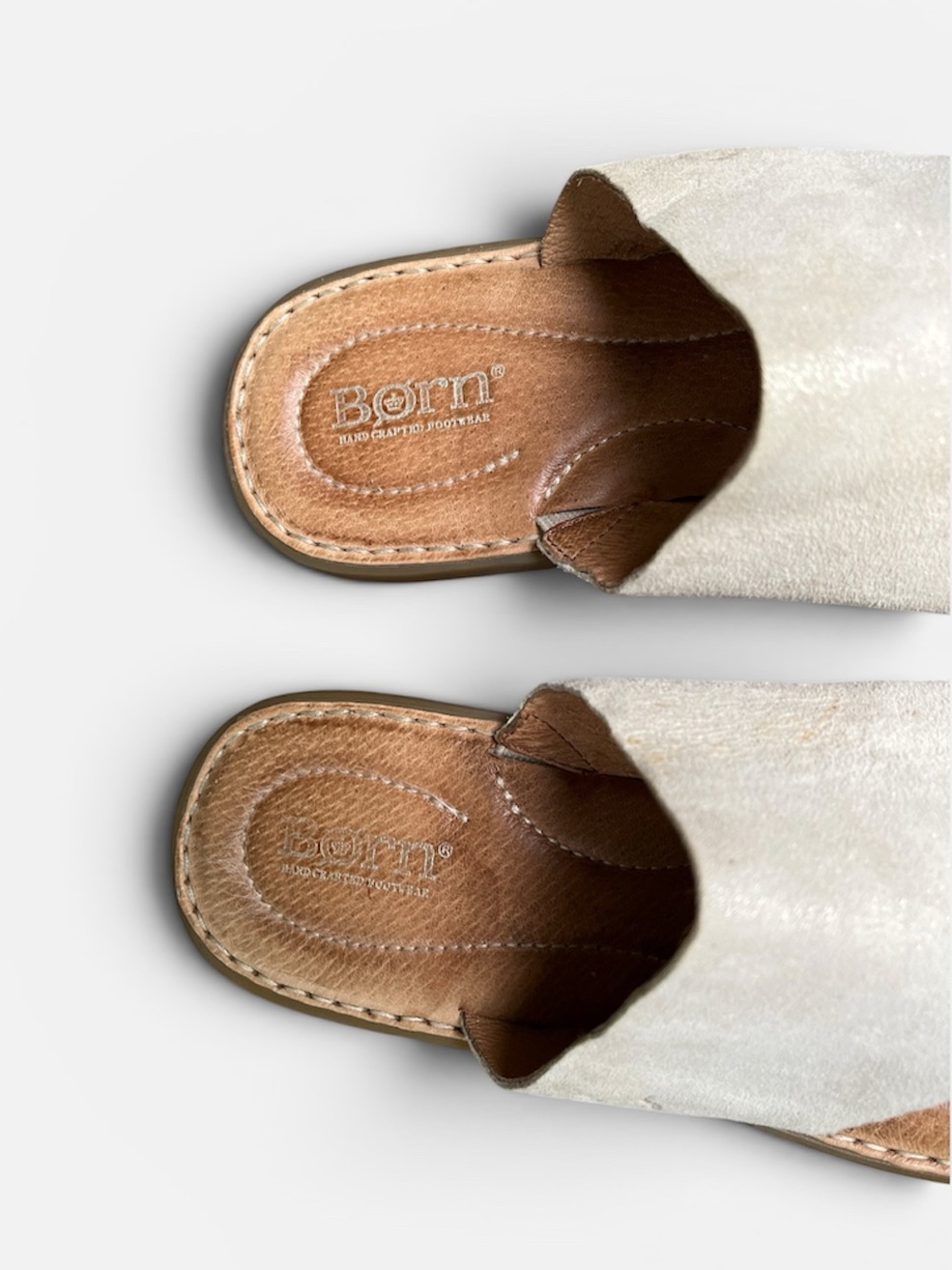 Born “Inti” Leather Slide Sandal in Metallic Champagne Size 8 - Picture 8 of 11